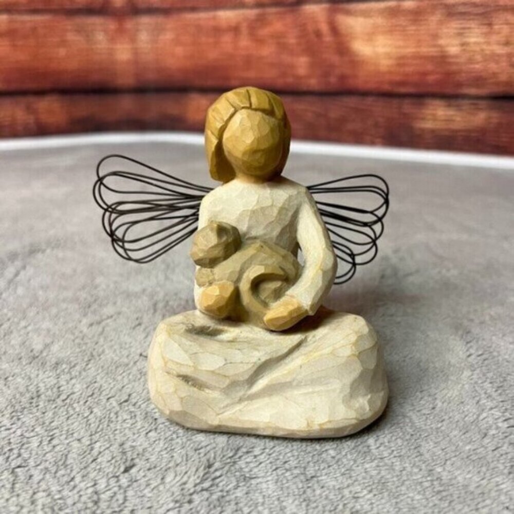 Willow Tree Angel of Kindness Figurine Sitting with Cat